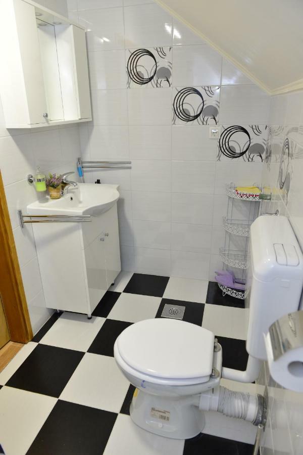 Apartmani Miscevic Josipdol Exterior photo