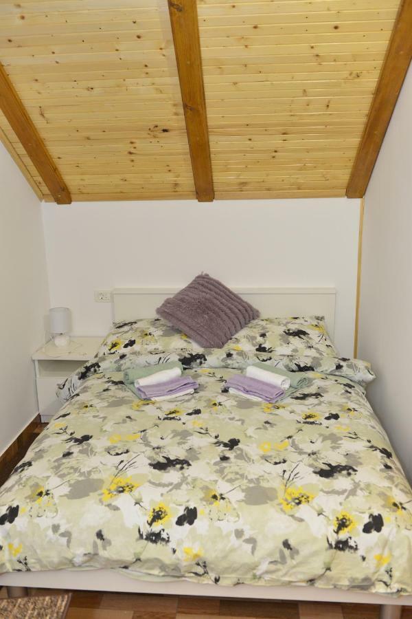 Apartmani Miscevic Josipdol Exterior photo